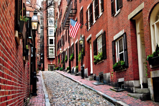 For first time visitors to Boston, the 'Heart of the Freedom Trail' is a good introduction as is 'Boston By Little Feet,' designed for six to 12-year-olds and their older companions.